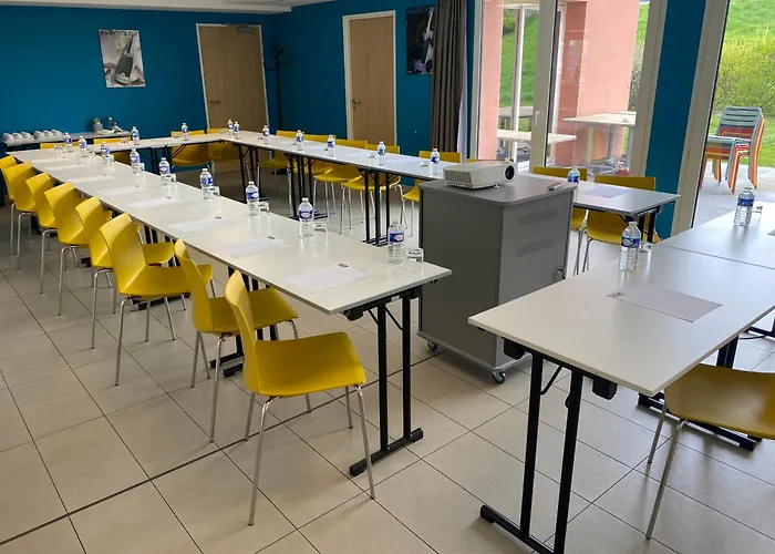 Brit Hotel Reims Croix Blandin